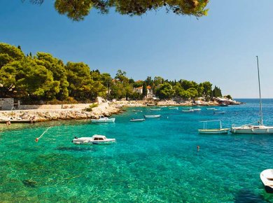 Kroatiska kustpärlor vid Adriatiska havet
